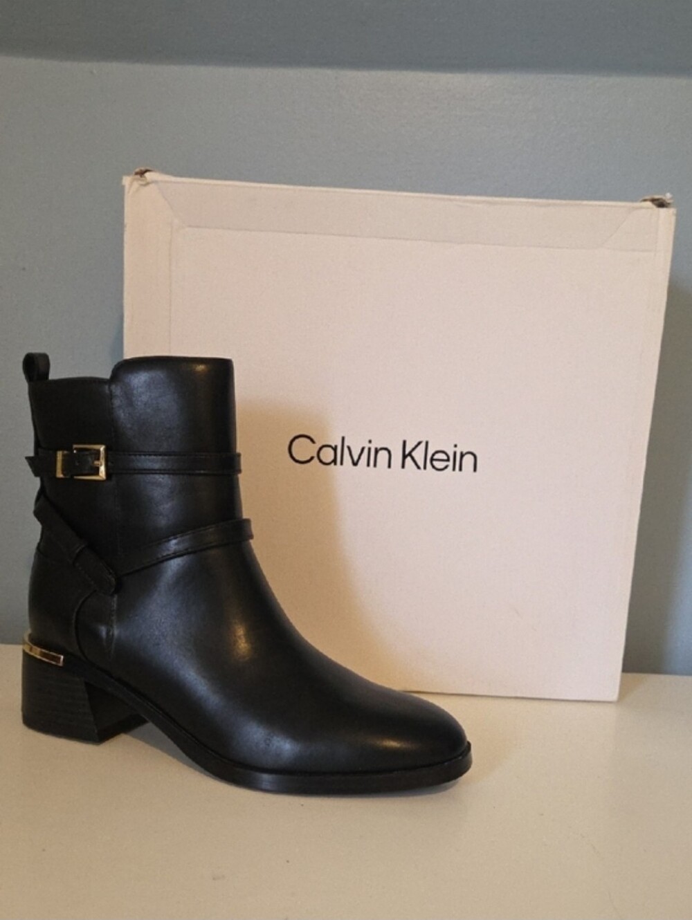 Calvin Klein Classic Black Ankle Boot with Metallic Heel Accent Size 7 - Picture 1 of 11